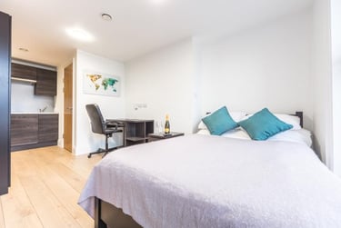 1 bed studio, The Bruce Building, Denton, Newcastle, NE17RP - Image 3